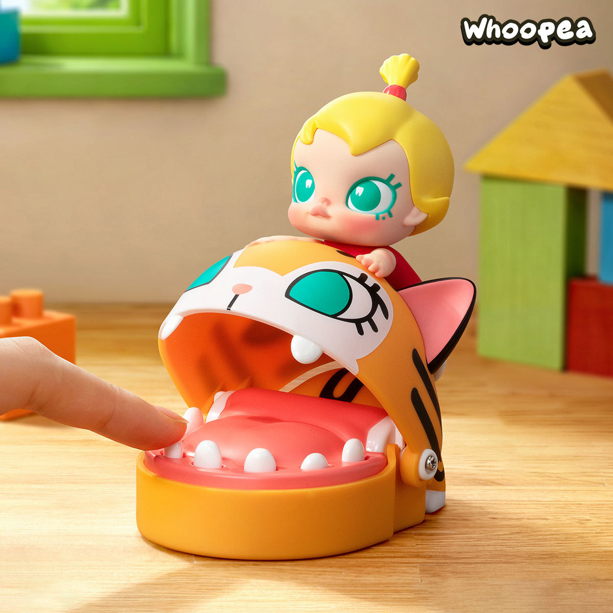 POP MART Baby Molly and Baby Tabby Pulling a Prank Figure